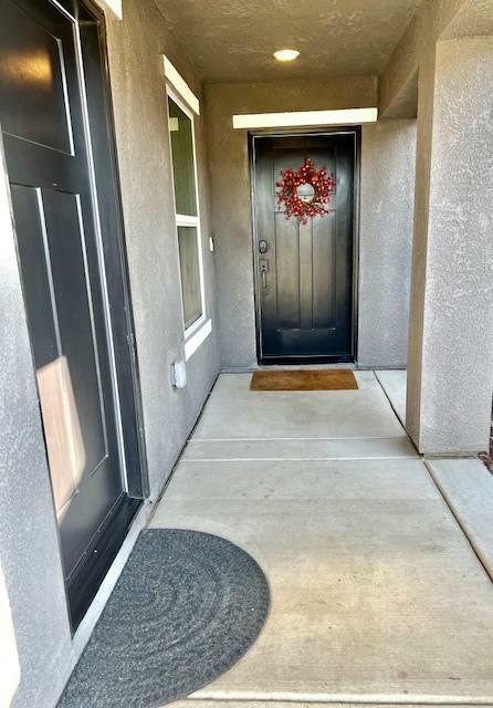 Property Photo: 624 Suzanne Drive CA 95348