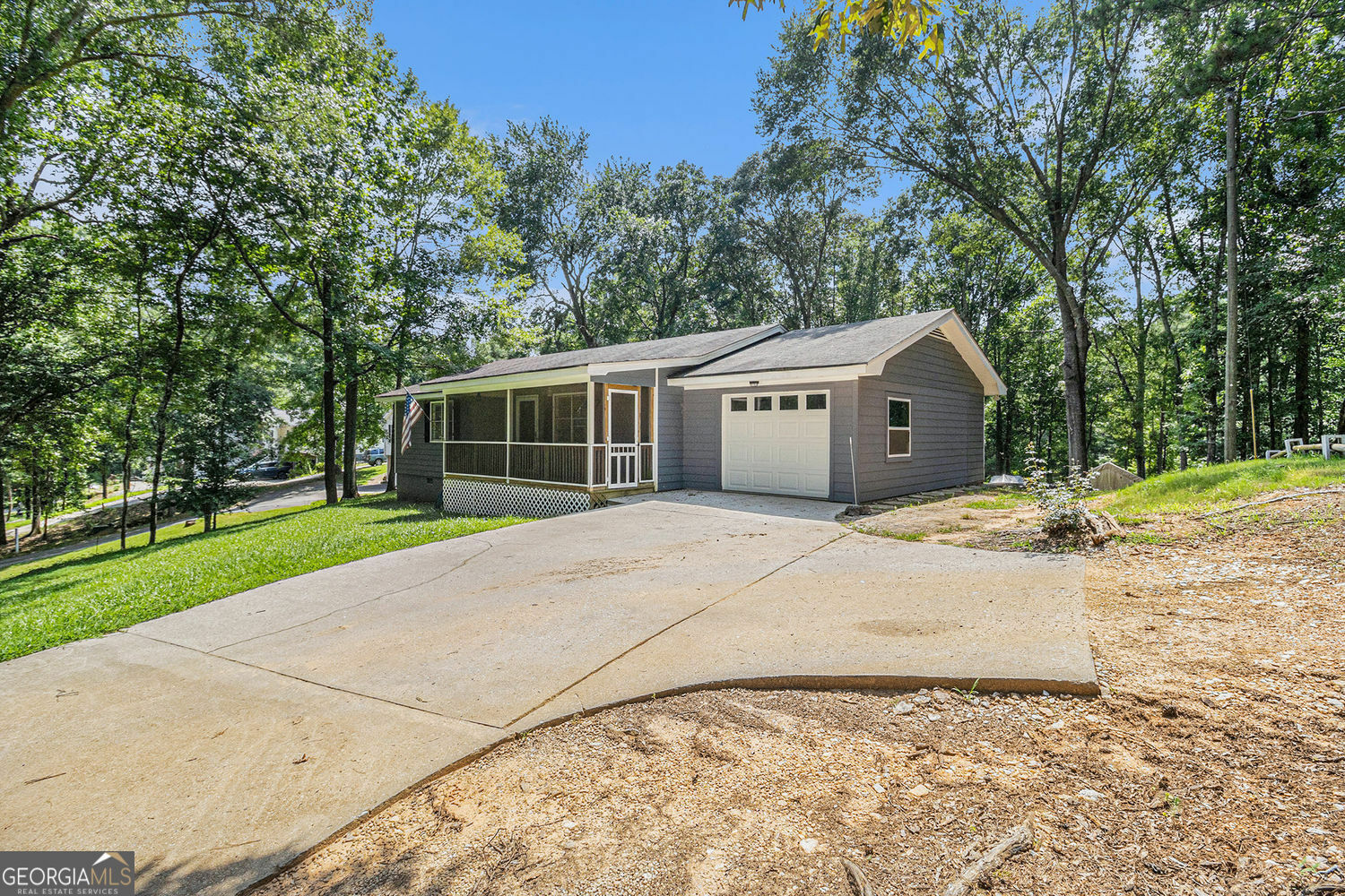 Property Photo: 7002 Spout Springs Road Road GA 30542