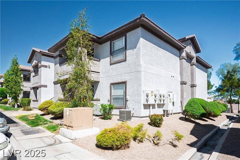 Property Photo: 45 Maleena Mesa Street 223 NV 89074