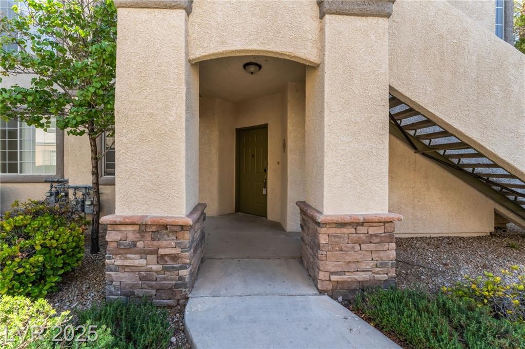 Property Photo: 10213 King Henry Avenue 101 NV 89144