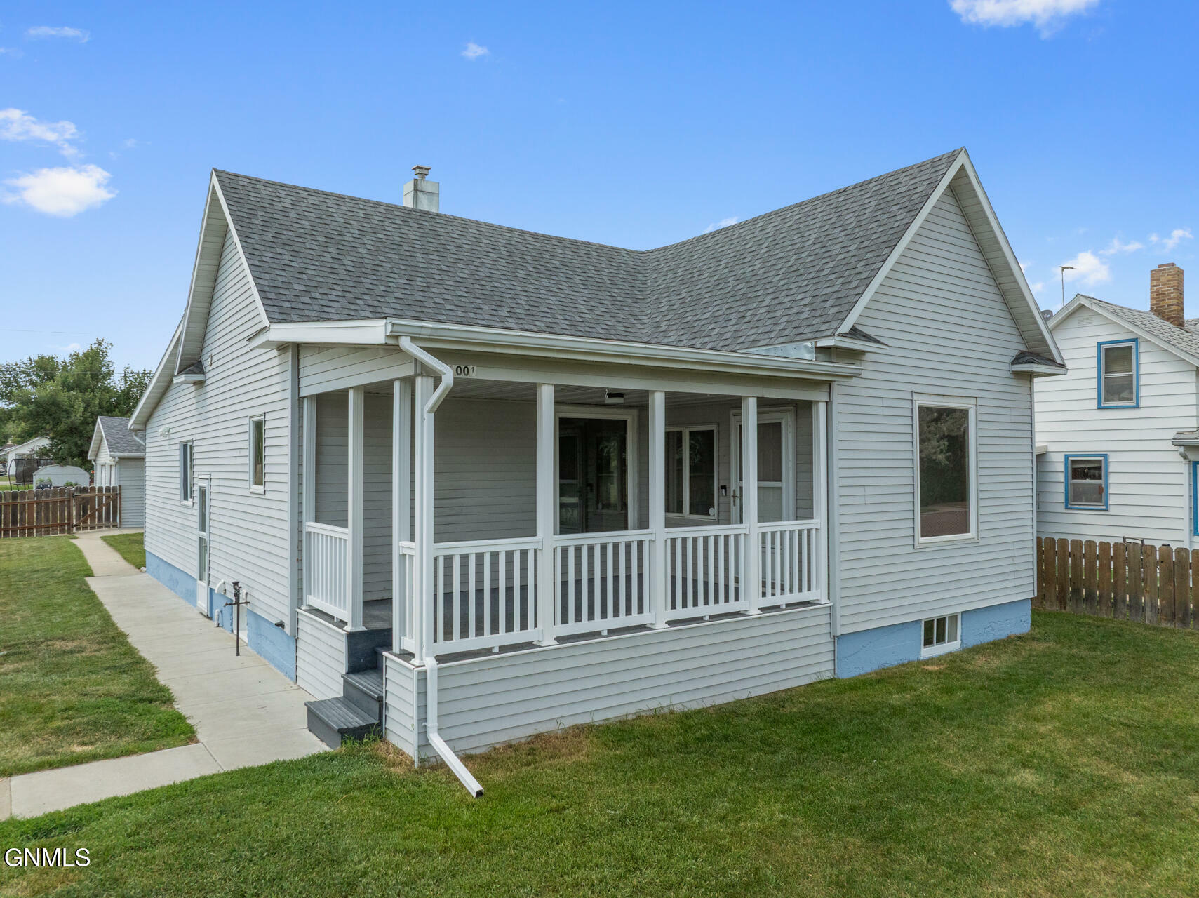 1001 5th Avenue W  Williston ND 58801 photo