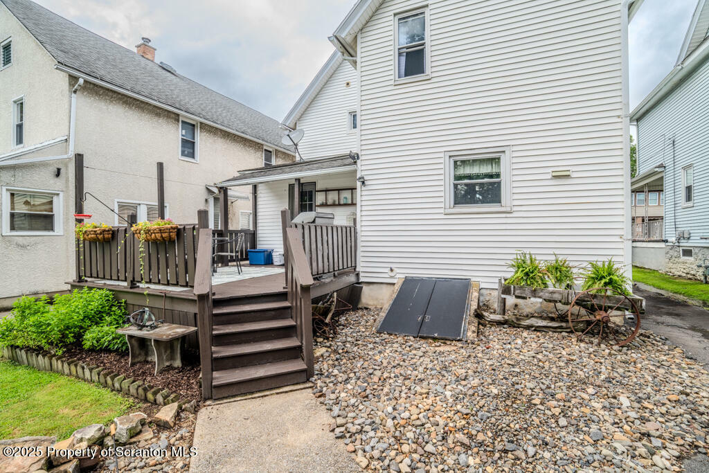 Property Photo:  2020 Rigg Street L 13  PA 18512 
