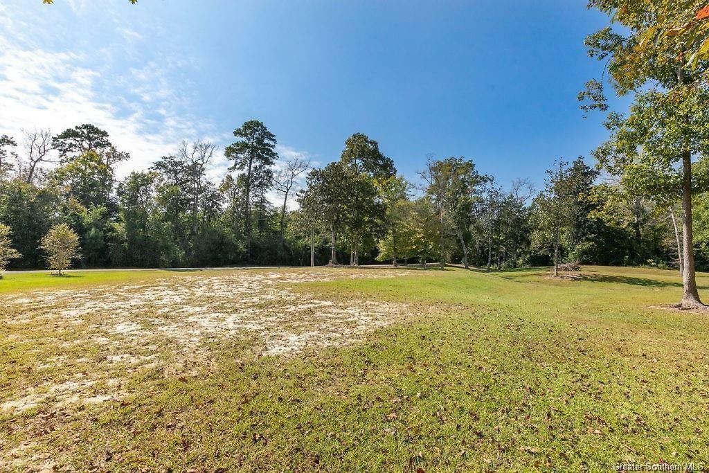 Property Photo: 1133 Rock Creek Drive LA 70611