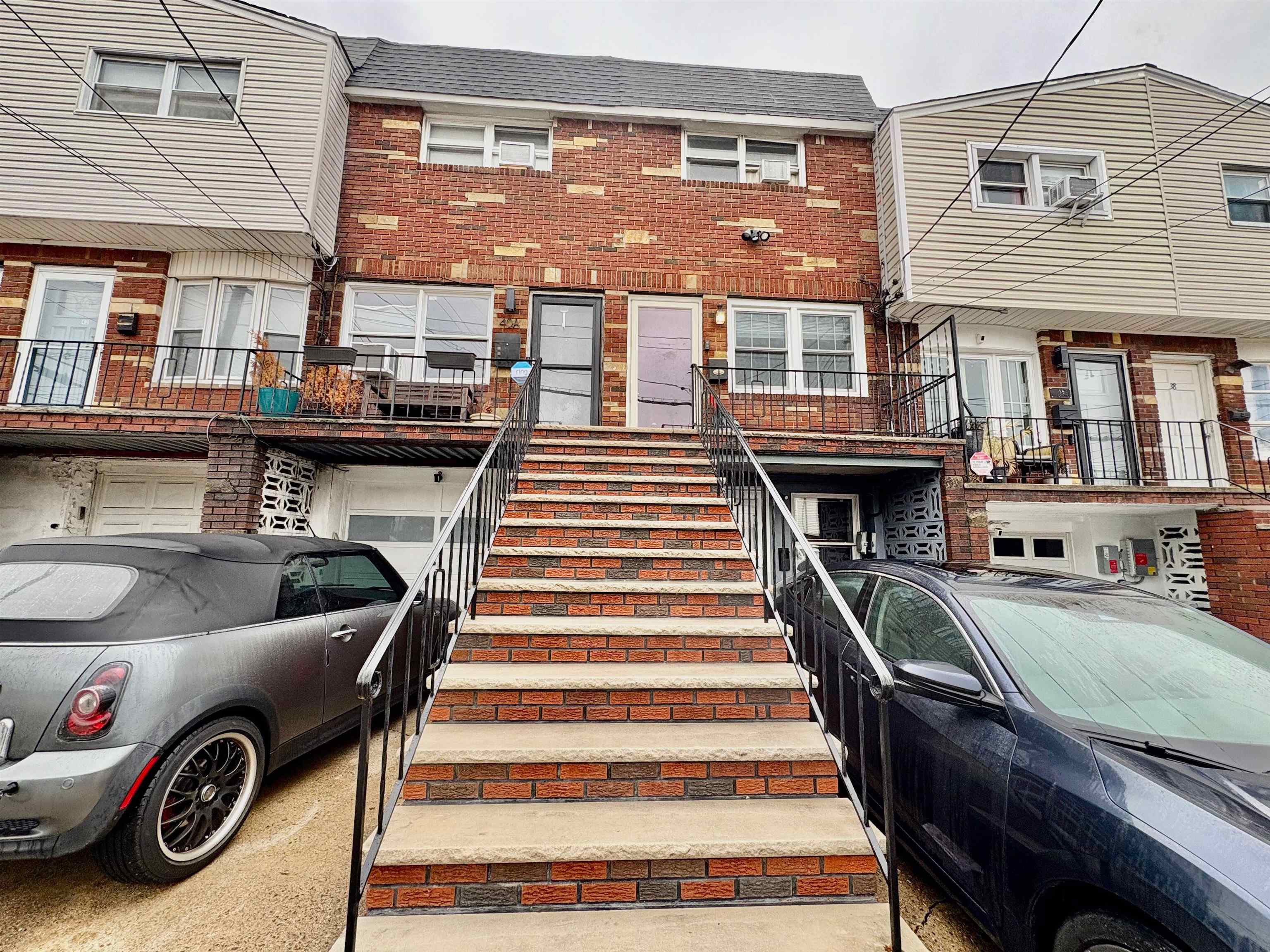 Property Photo: 40 Linden Ave NJ 07305