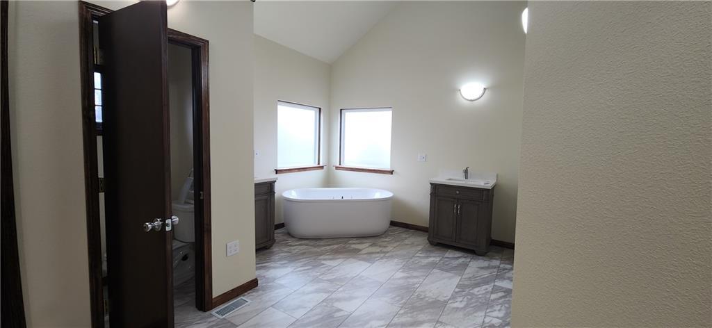Property Photo: 2104 County Road 4270 N/A KS 67301