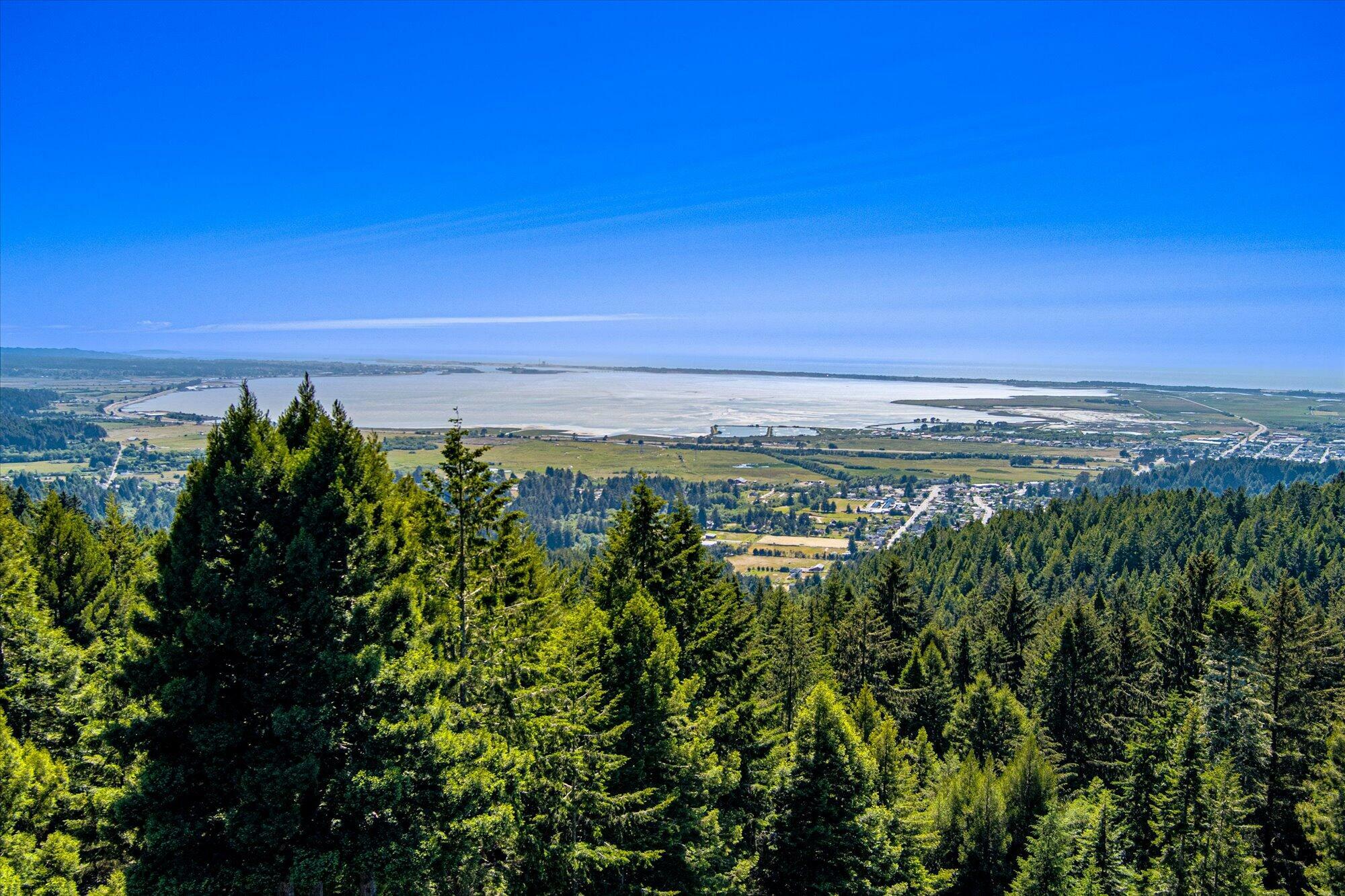 Property Photo: 27652767 Fickle Hill Road CA 95521
