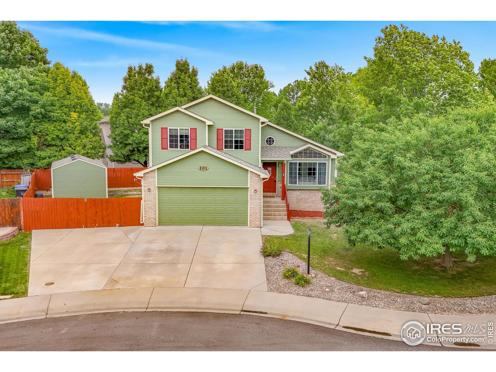 Property Photo:  131 Morgan Ct  CO 80537 