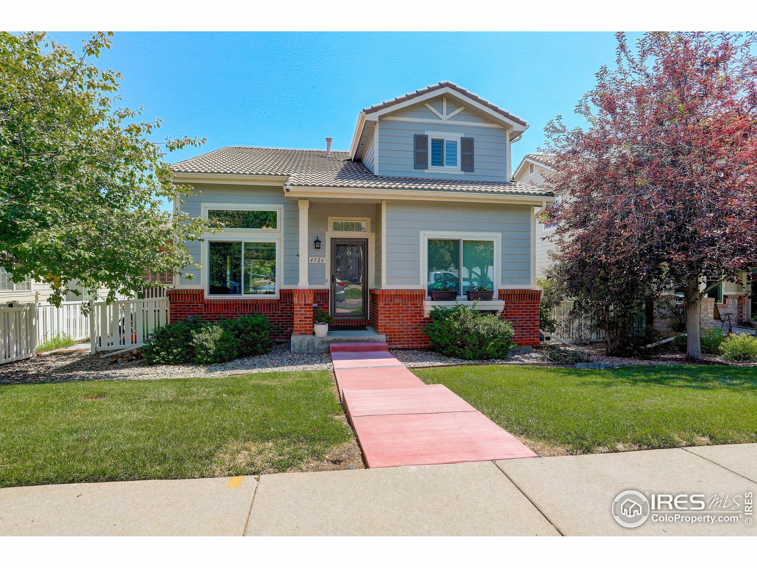Property Photo: 4926 Pasadena Way CO 80023