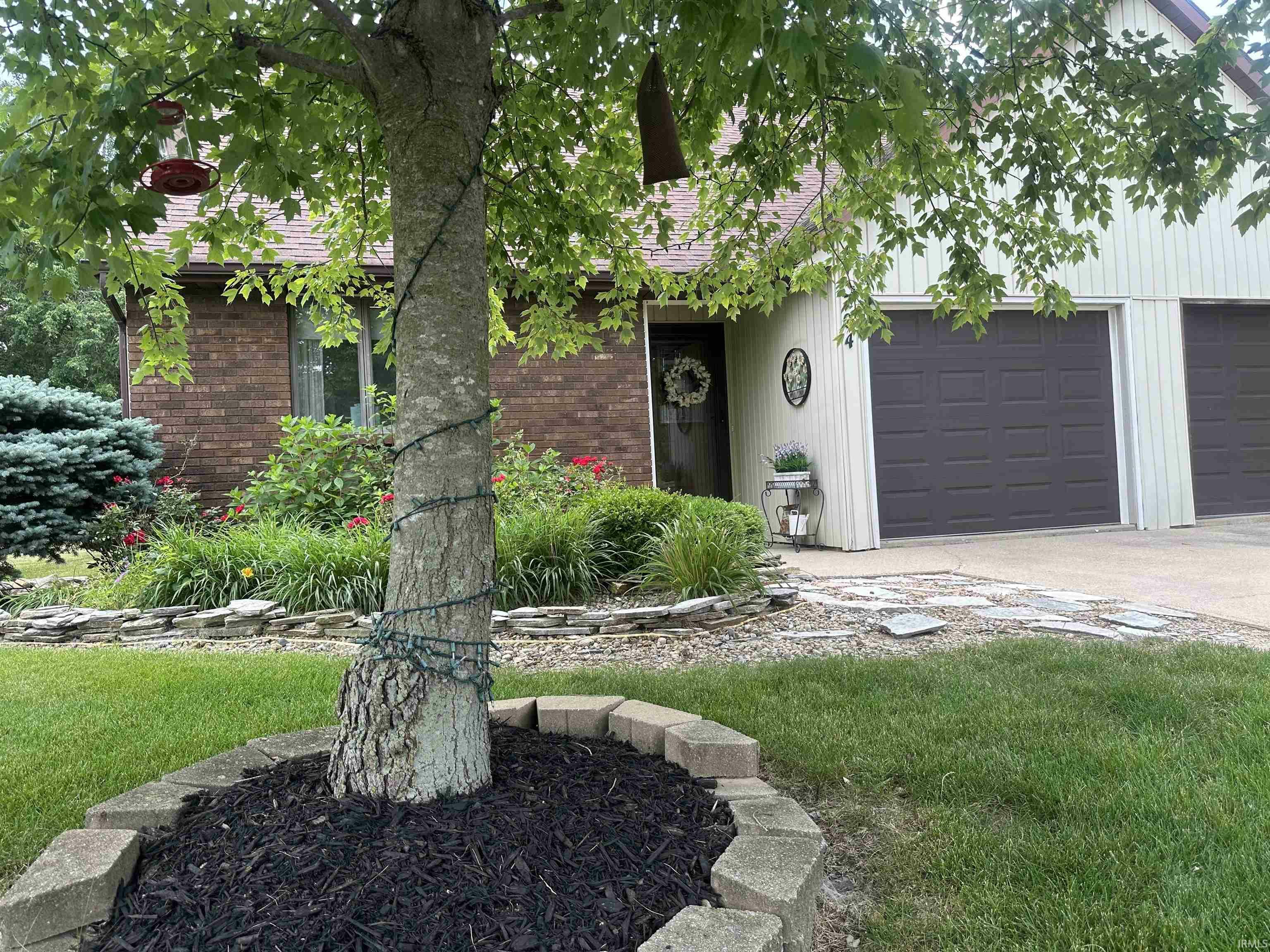 Property Photo: 704 Shoreland Court IN 46725