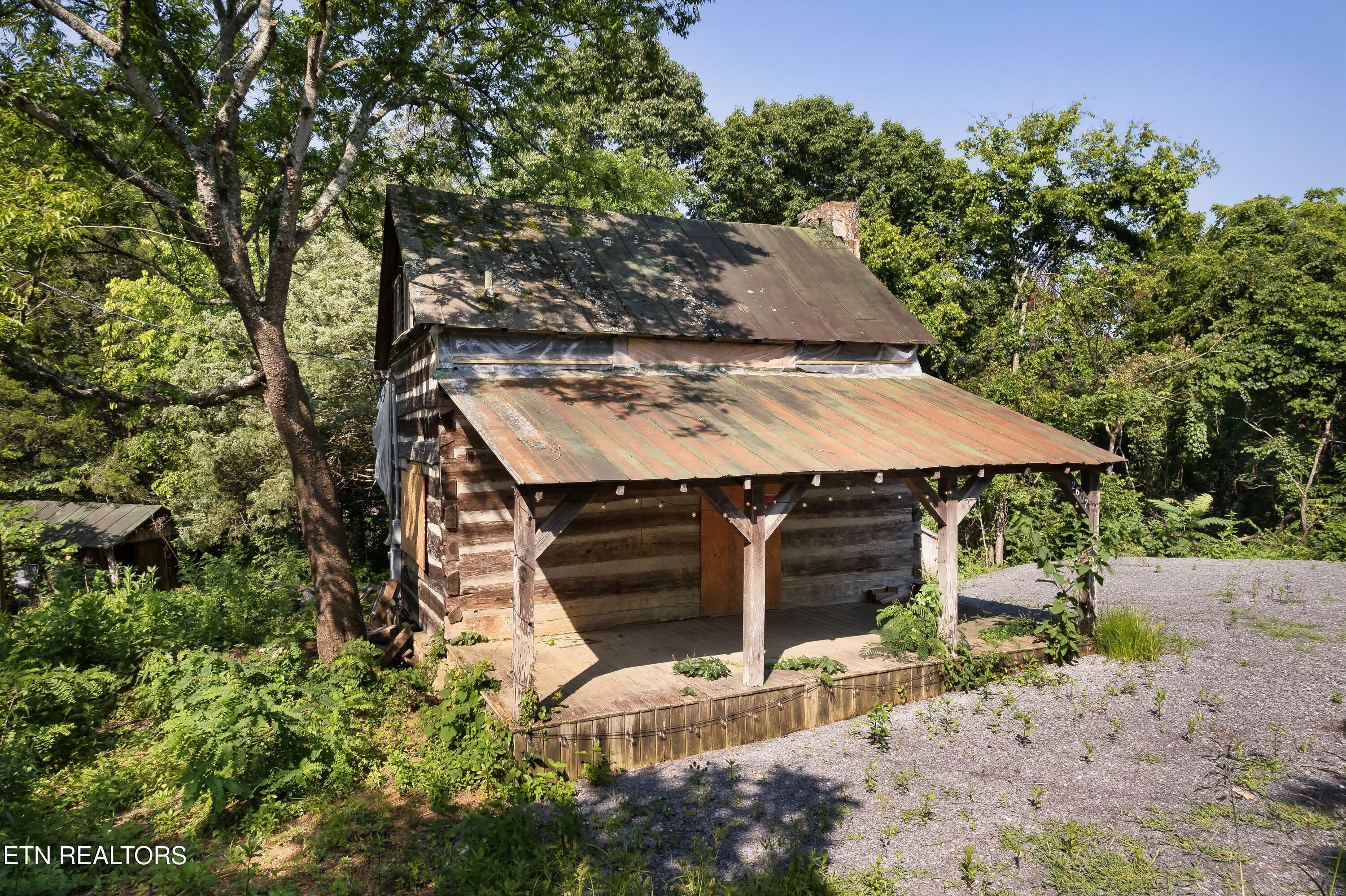 Property Photo: 2607 Windfall Estates Drive TN 37876