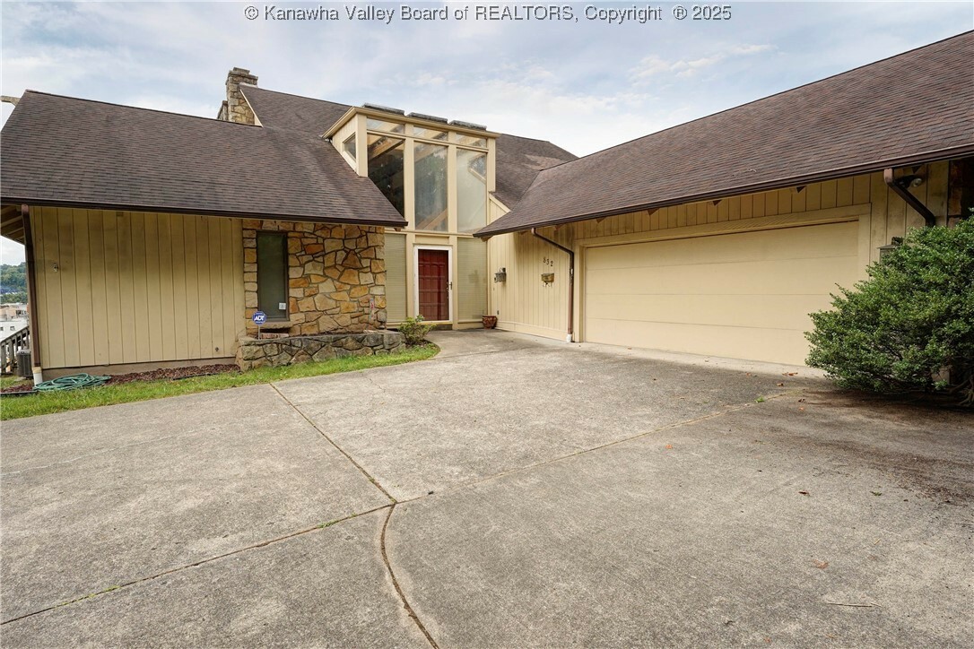 838 Lower Chester Road  Charleston WV 25302 photo
