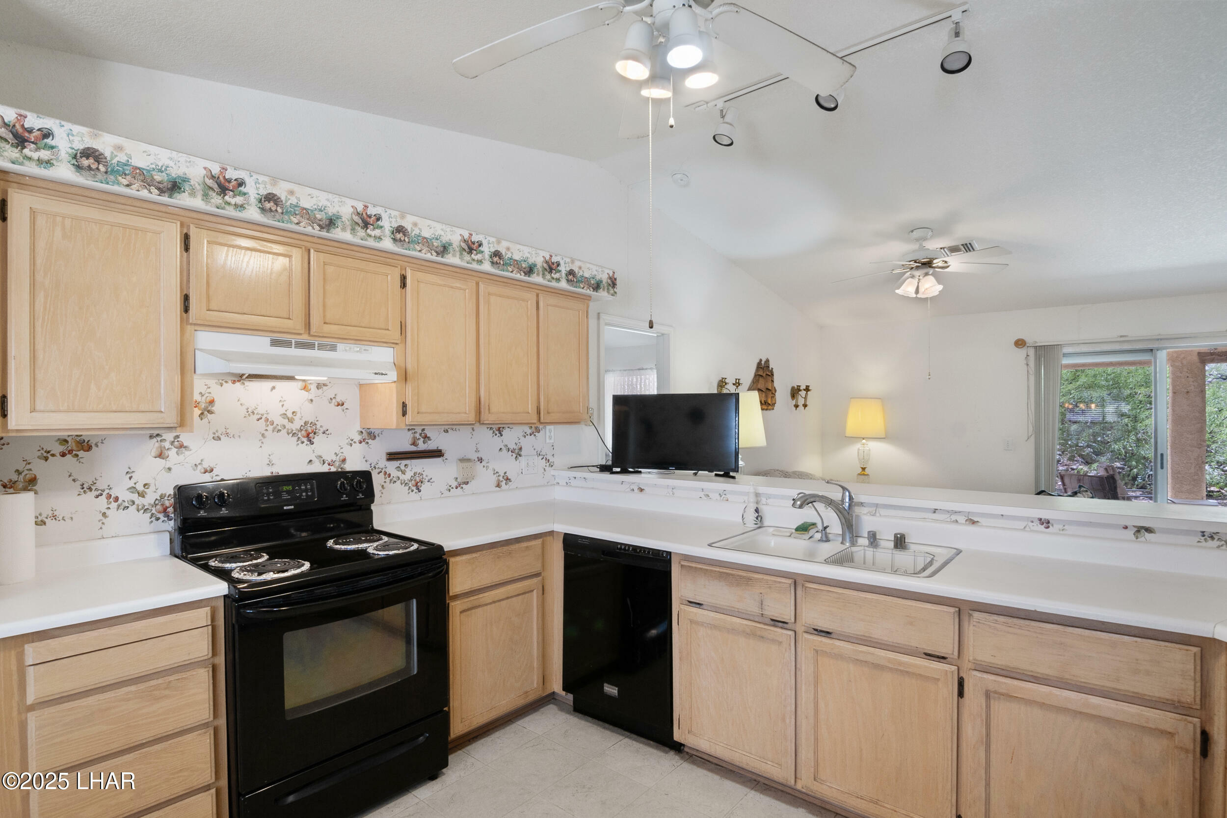 Property Photo: 3620 Bluecrest Dr AZ 86406