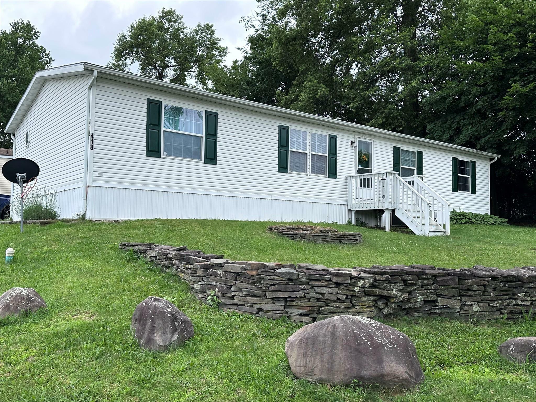 Property Photo: 418 Sandgate Drive NY 12553