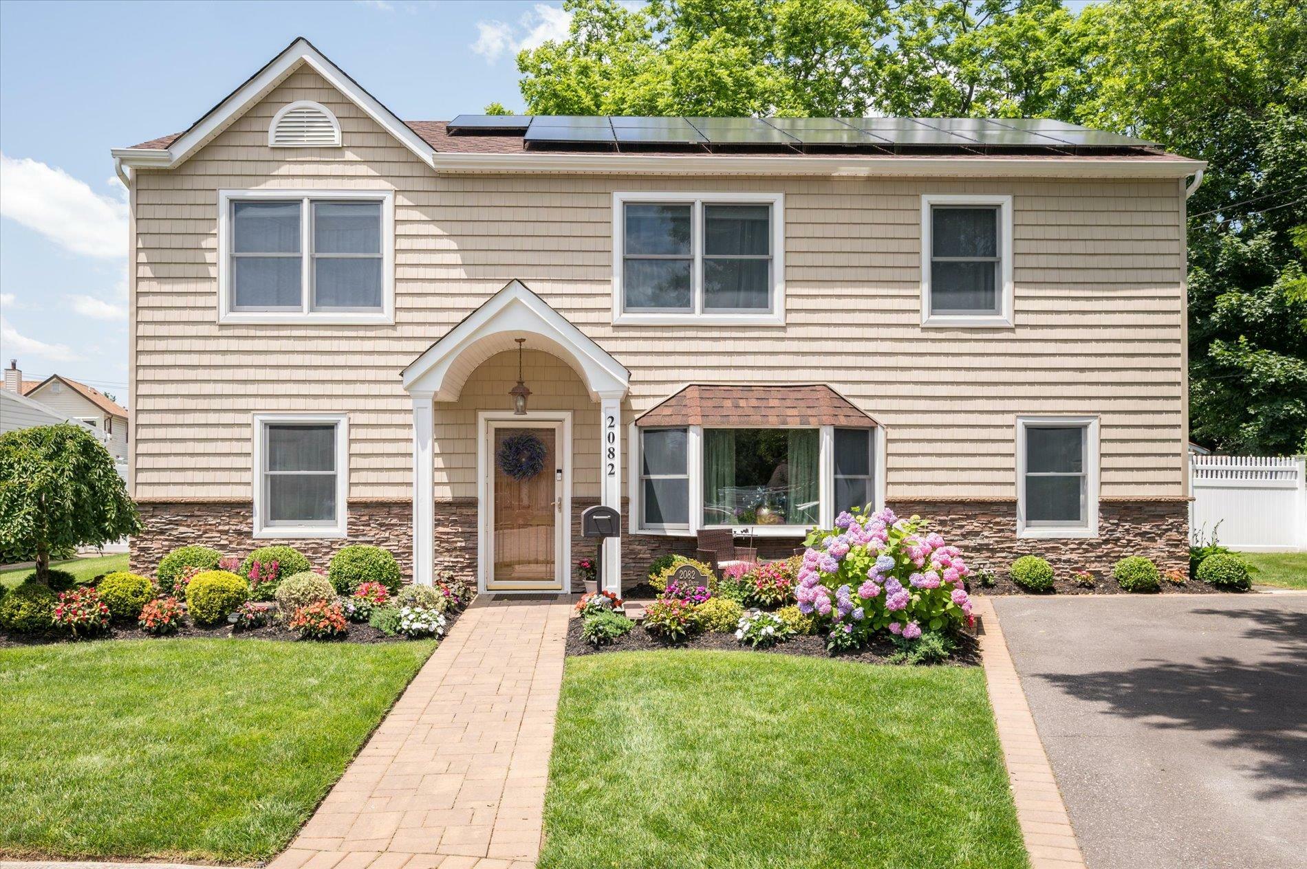 Property Photo: 2082 North Drive NY 11783