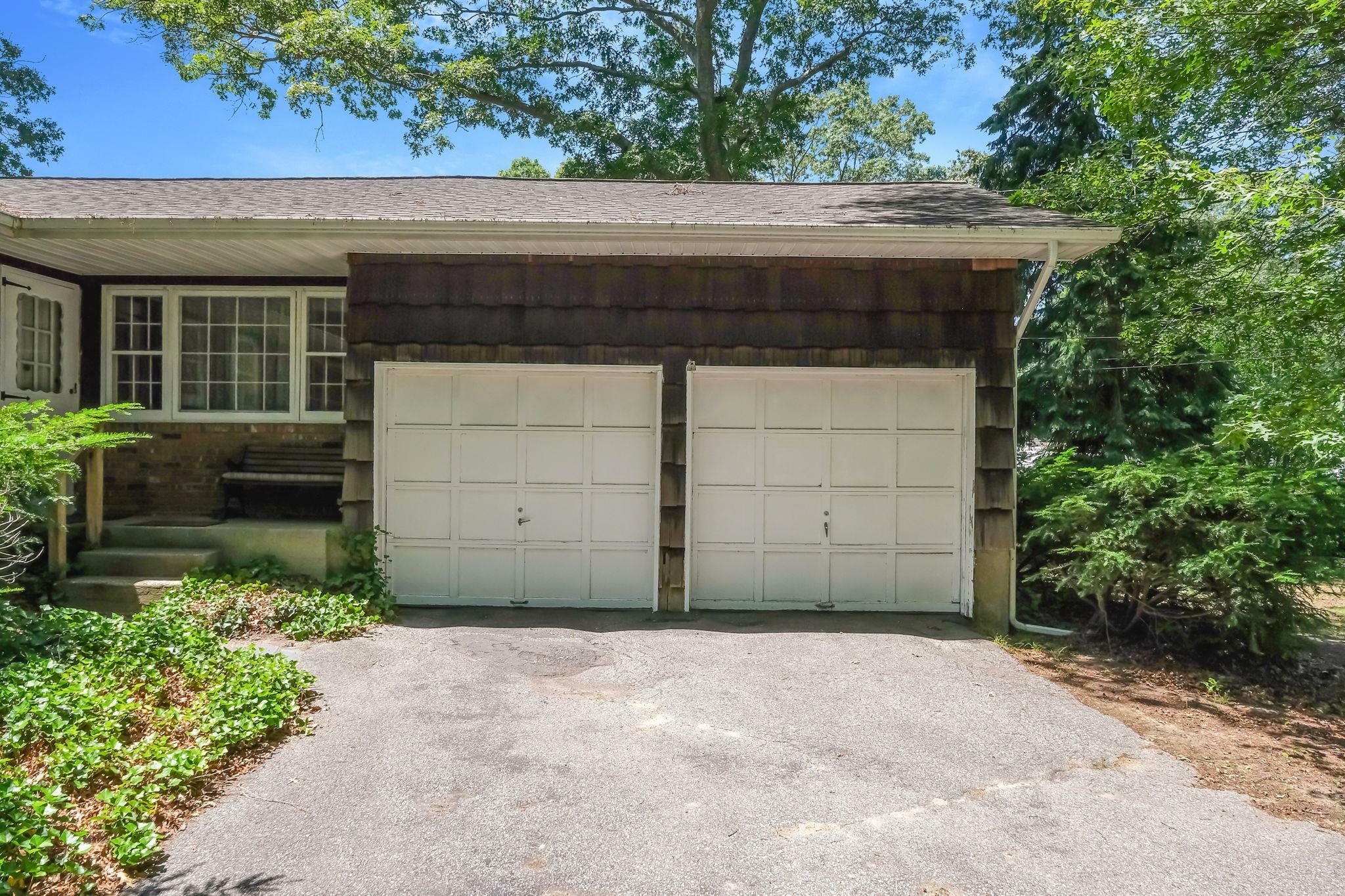 Property Photo: 6 Bayside Avenue NY 11763