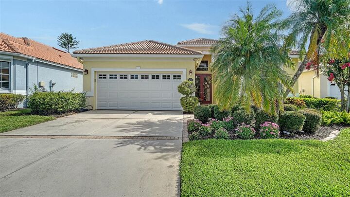 Property Photo:  8183 Nice Way  FL 34238 