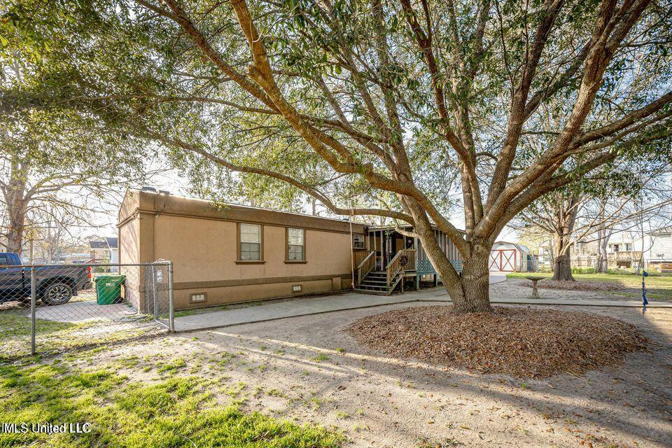14924 Arthur Avenue  Vancleave MS 39565 photo