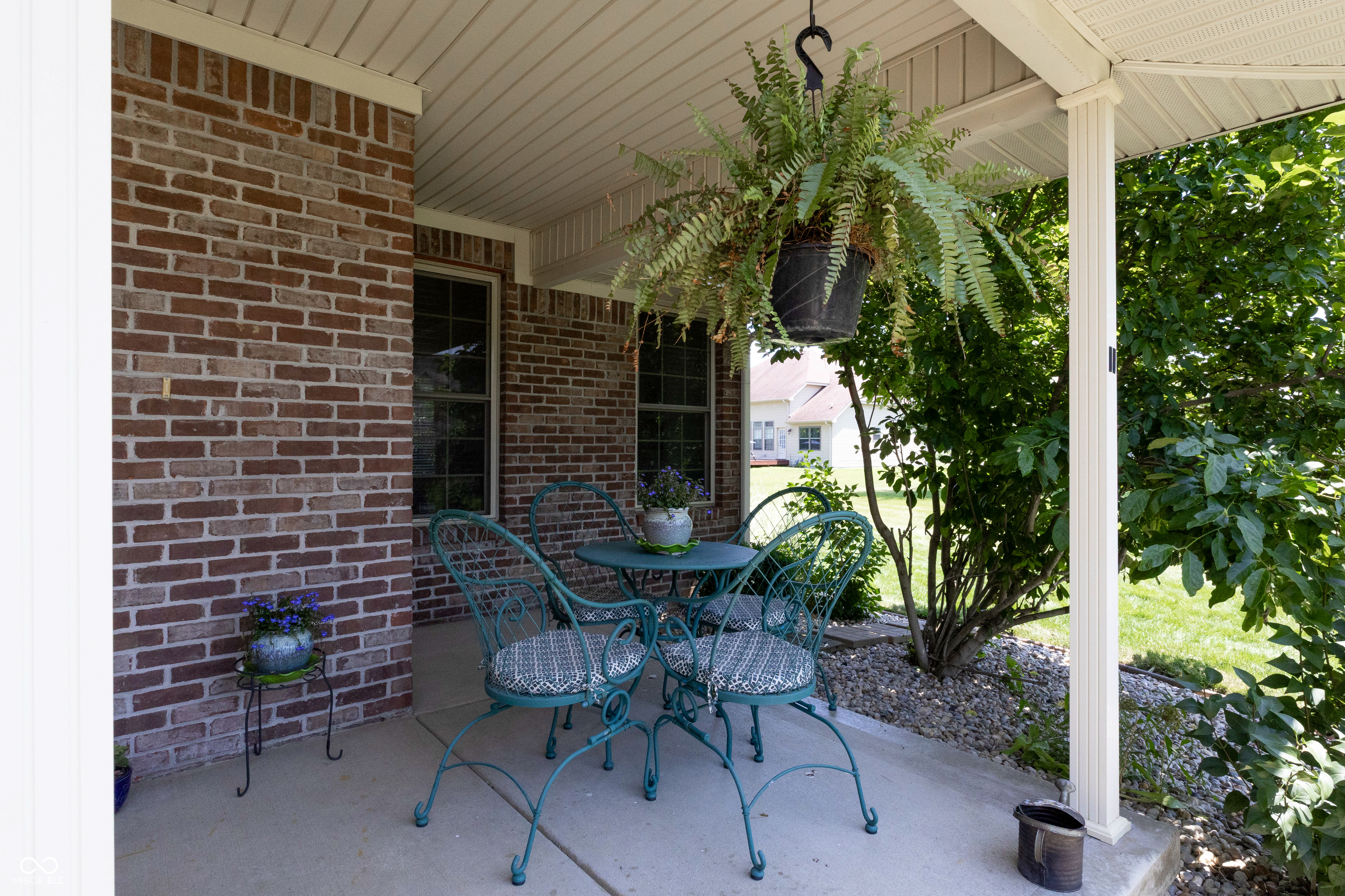 Property Photo: 2756 Bluebell Court E IN 47201