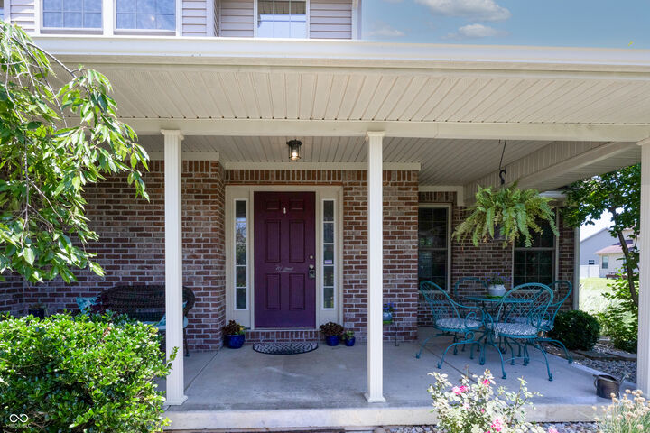 Property Photo:  2756 Bluebell Court E  IN 47201 