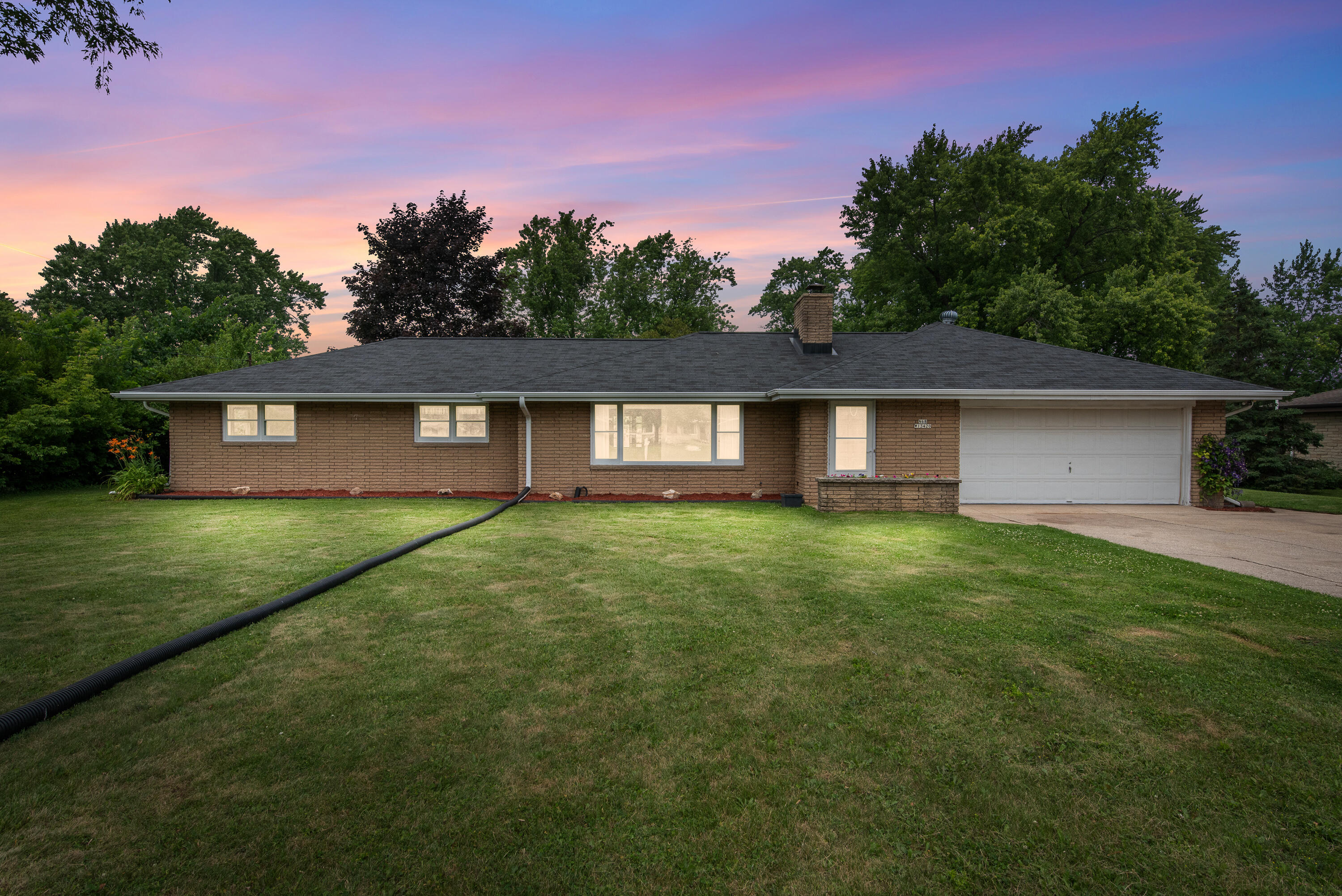 Property Photo:  N68w13420 Ranch Rd  WI 53051 