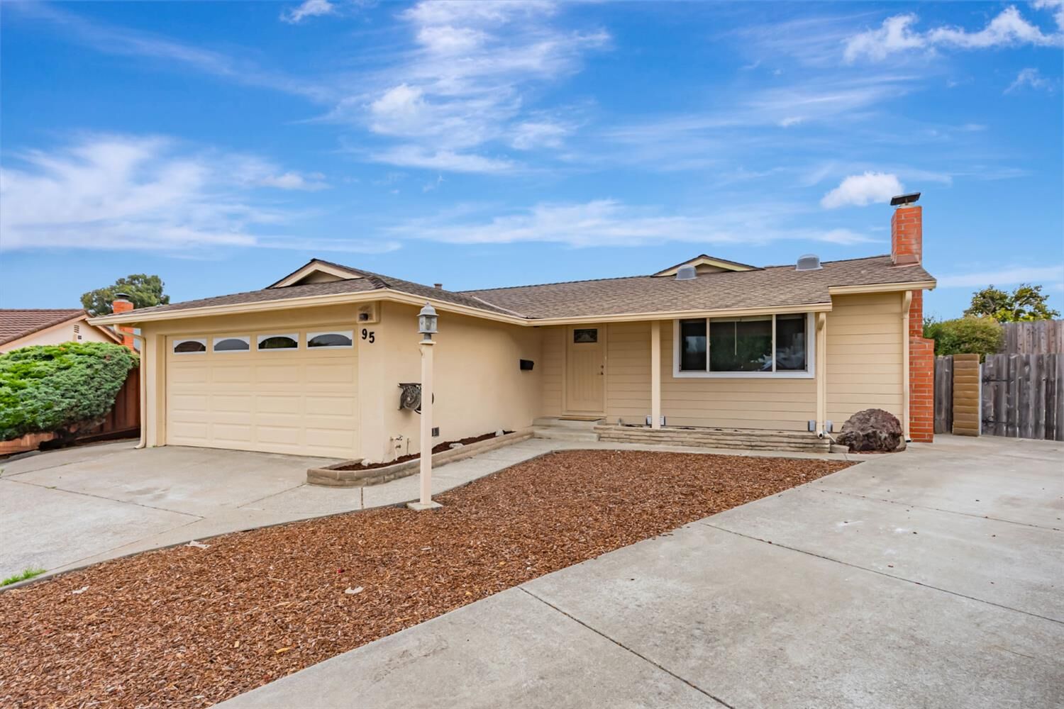 Property Photo:  95 Salem Court  CA 94806 
