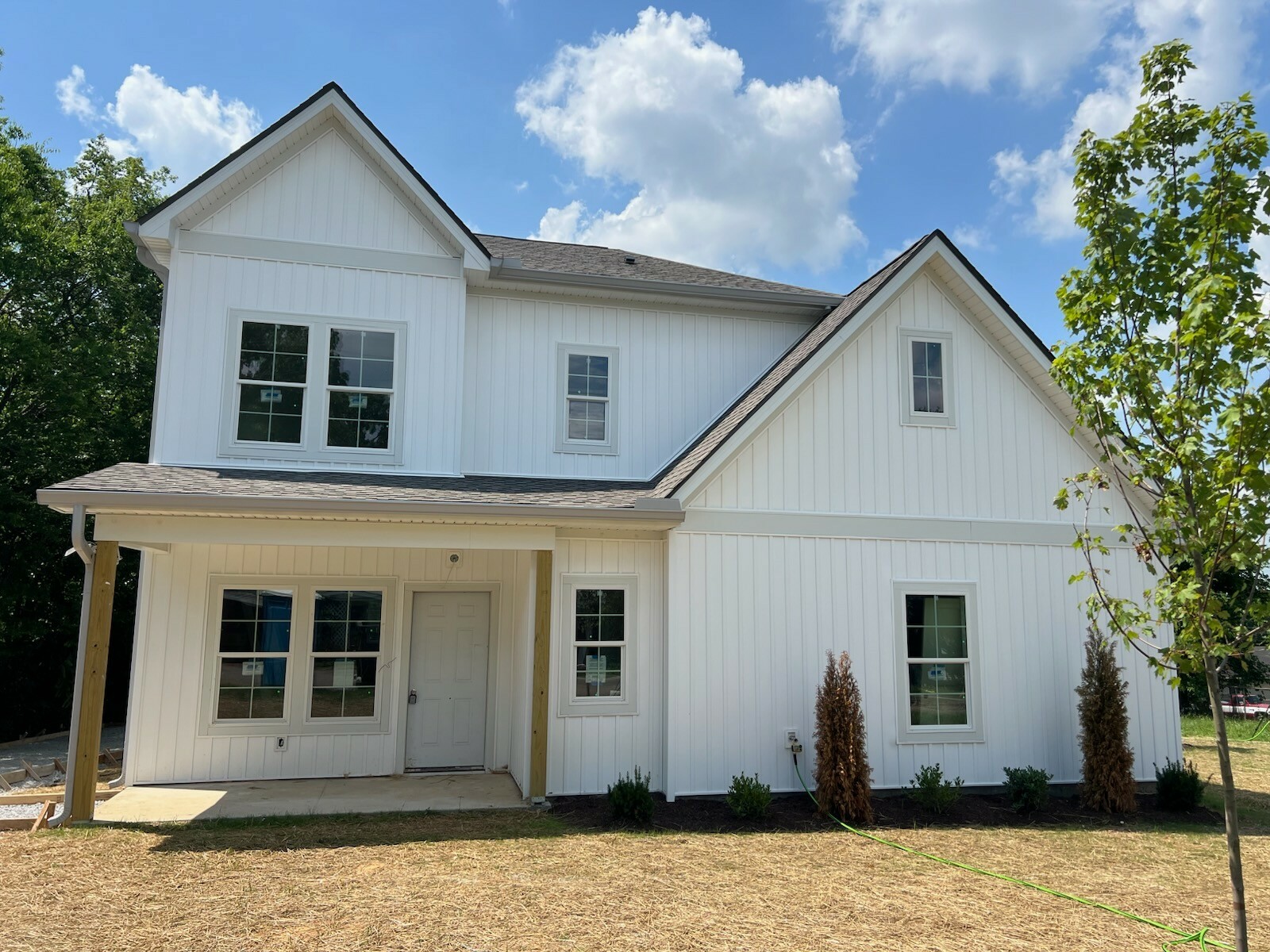 Property Photo: 3304 Leondale Ter TN 37207