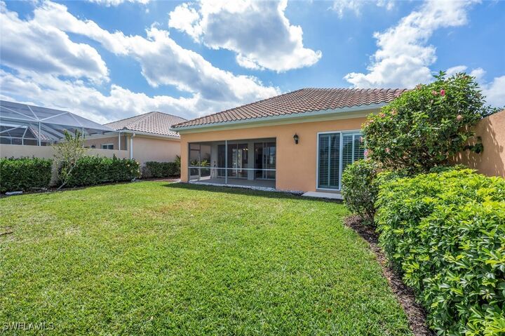 Property Photo: 8511 Alessandria Court FL 34114