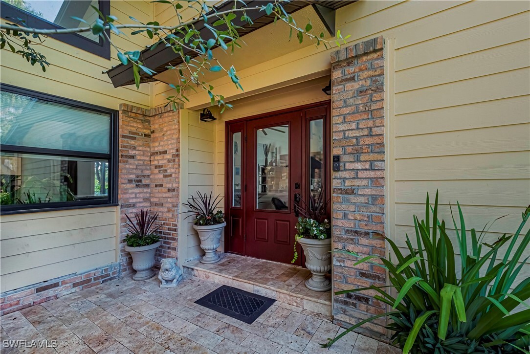 Property Photo: 4230 Fort Denaud Road FL 33935