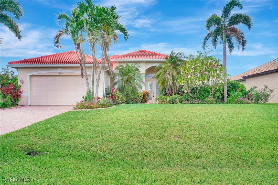 Property Photo:  3206 SW 4th Lane  FL 33991 