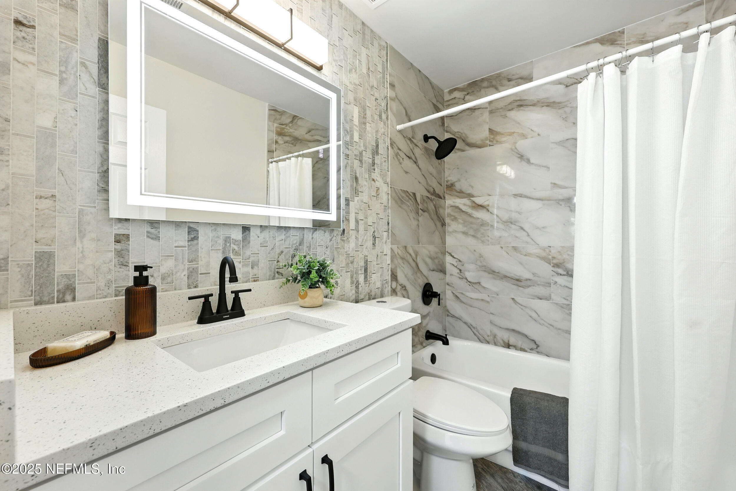 Property Photo:  7733 Leesburg Drive S  FL 32277 