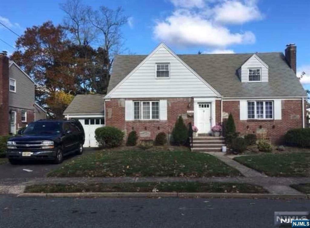 37-27 Hale Place  Fair Lawn NJ 07410 photo