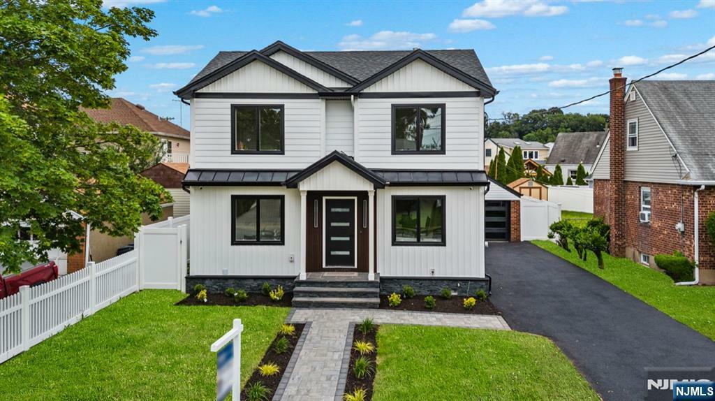Property Photo:  1 Crescent Road  NJ 07057 