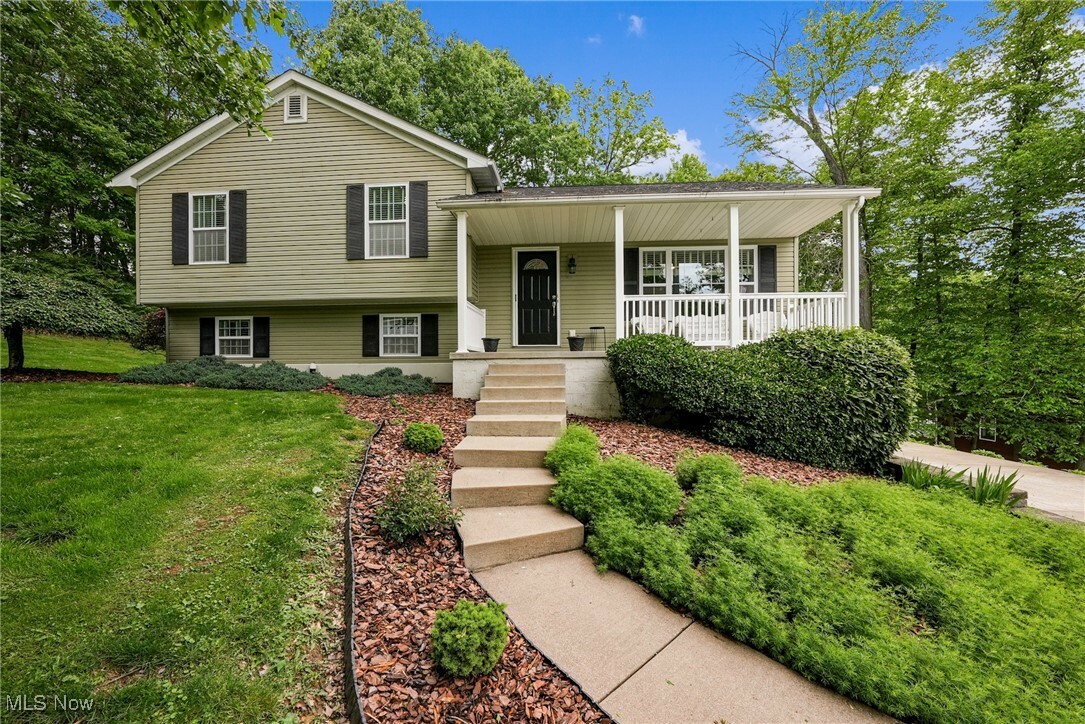270 Trappers Hollow Road  Zanesville OH 43701 photo