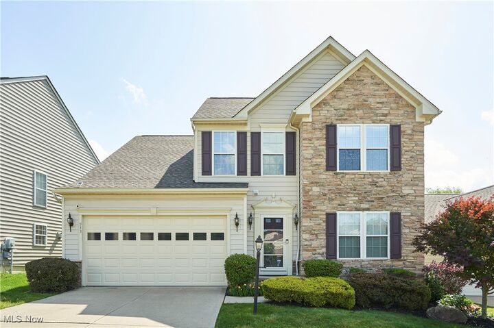 933 Alder Run Way  Akron OH 44333 photo