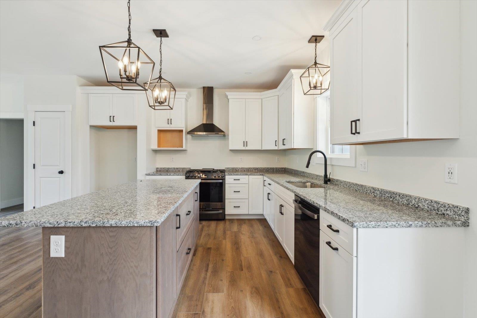 Property Photo: 49 Roberts Drive NH 03452
