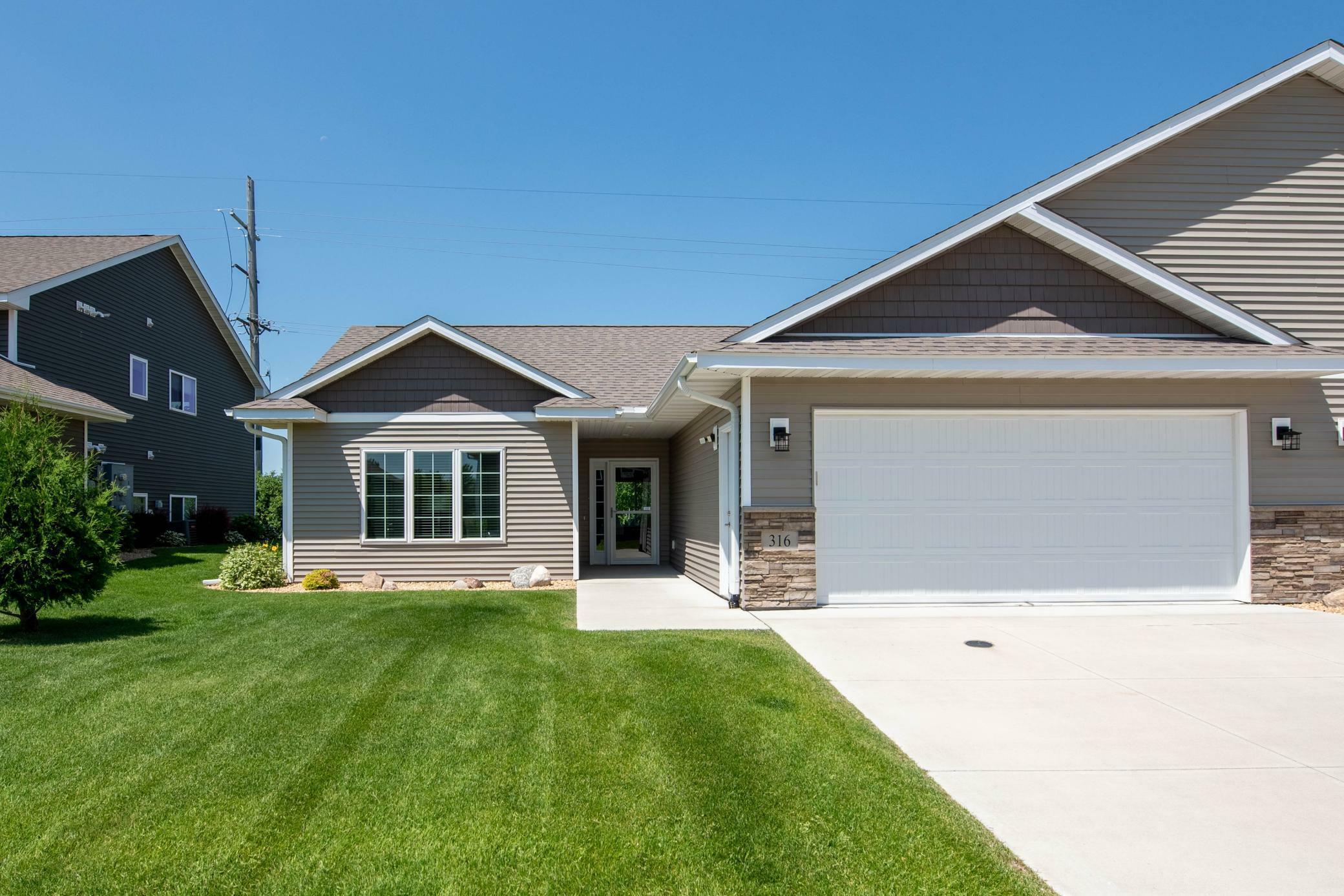 Property Photo: 316 S Skylark Trail MN 56001