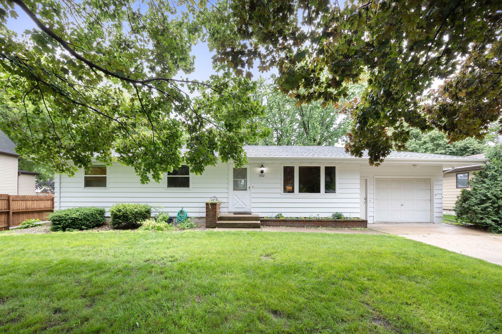 Property Photo: 1922 11th Street E MN 55336