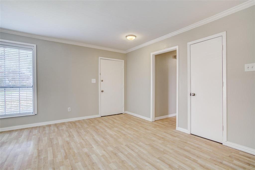 Property Photo: 703 Terryland Drive TX 75080