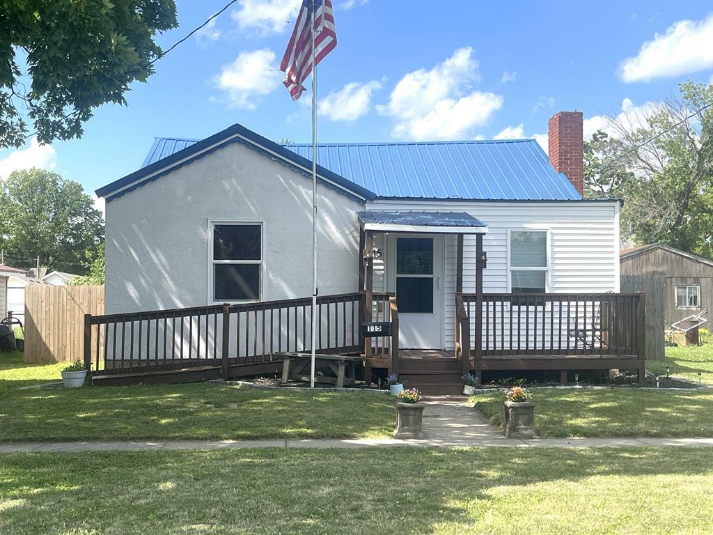 Property Photo: 115 Polk Street MO 64601