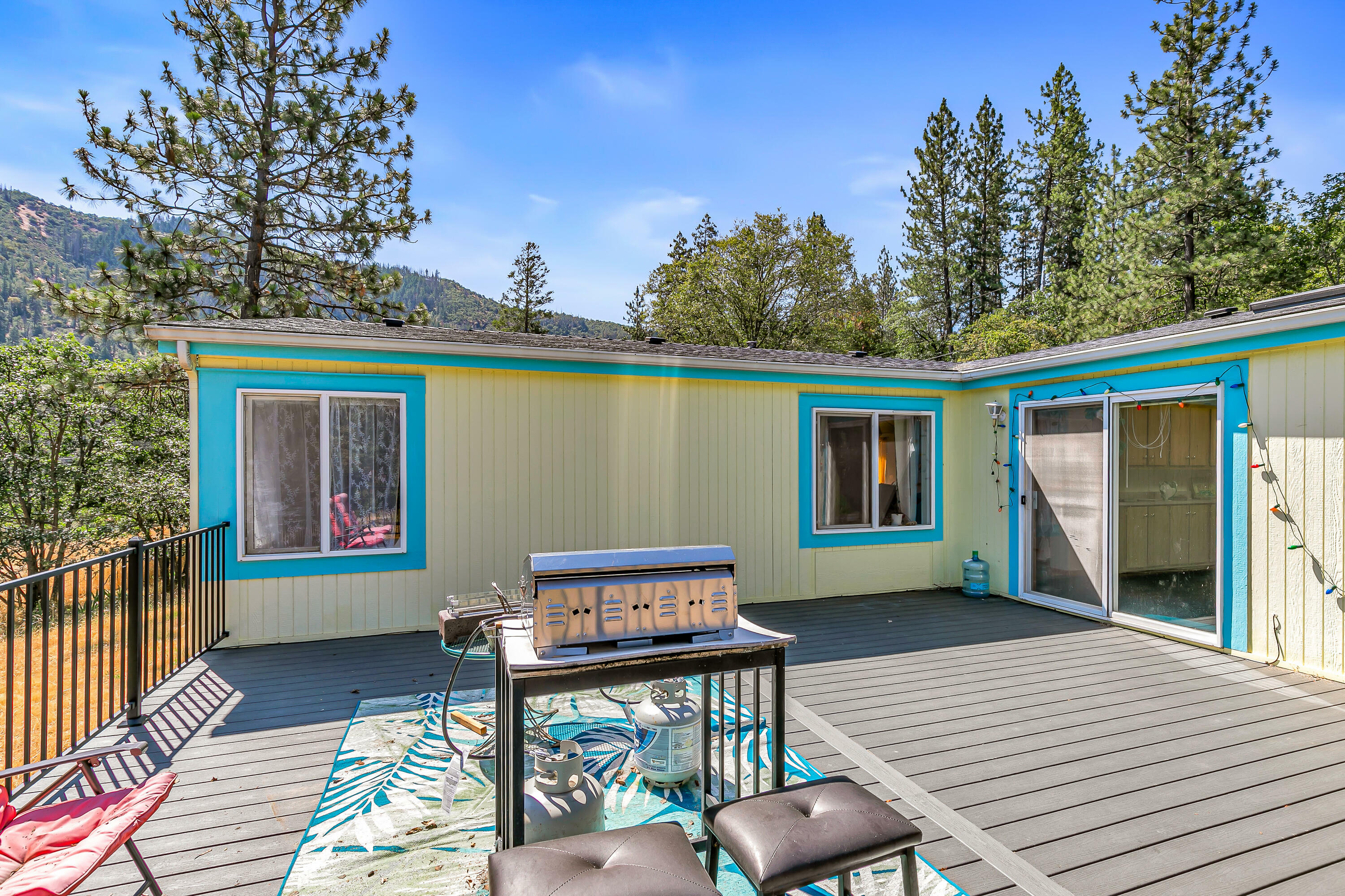 Property Photo:  8060 Upper Applegate Road  OR 97530 