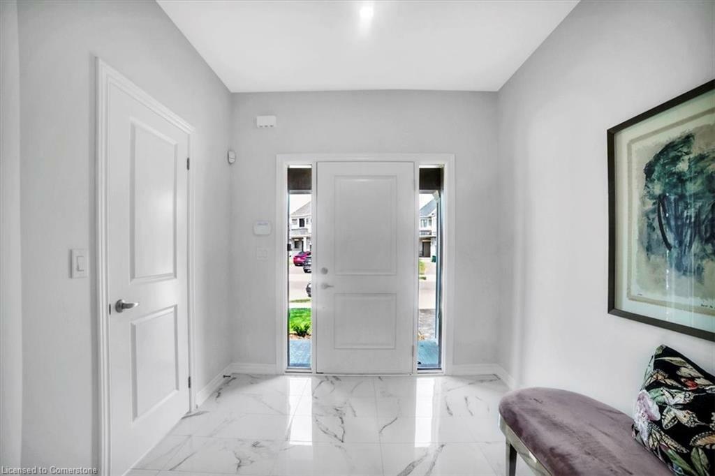 Property Photo:  91 Aquasanta Crescent  ON L9B 0J9 
