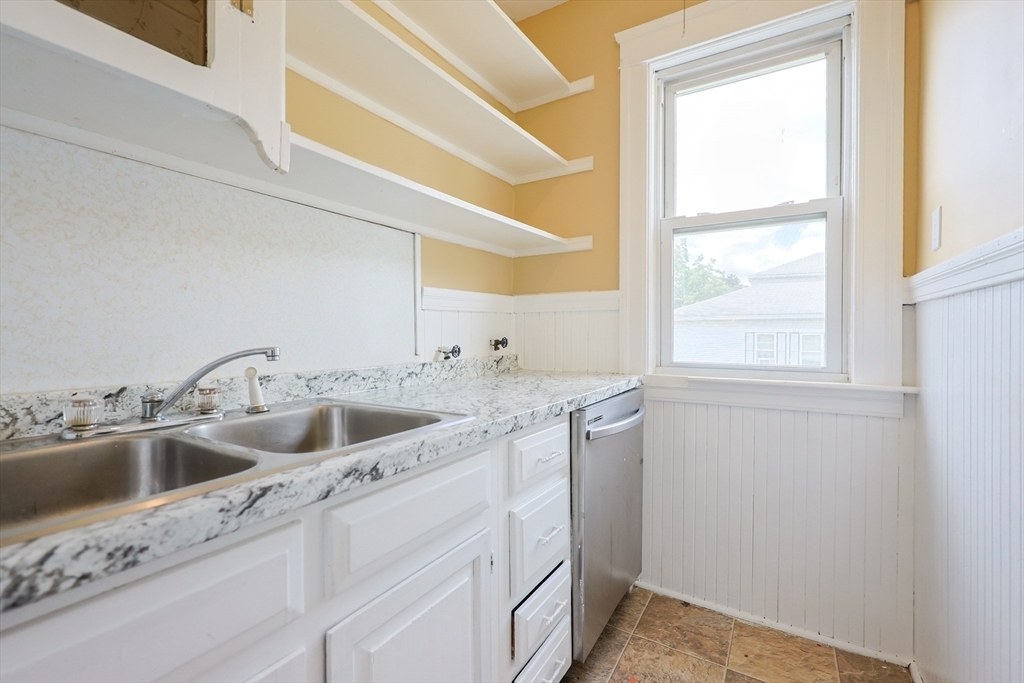 Property Photo: 64 Chilmark St MA 01604