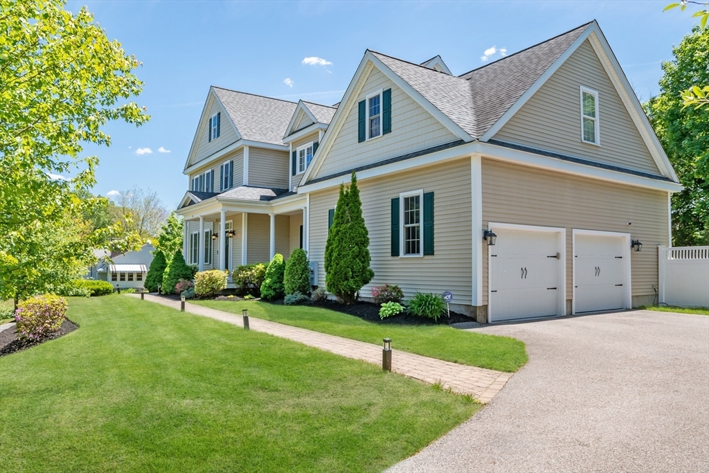 Property Photo: 6 Hickory Rd MA 01760