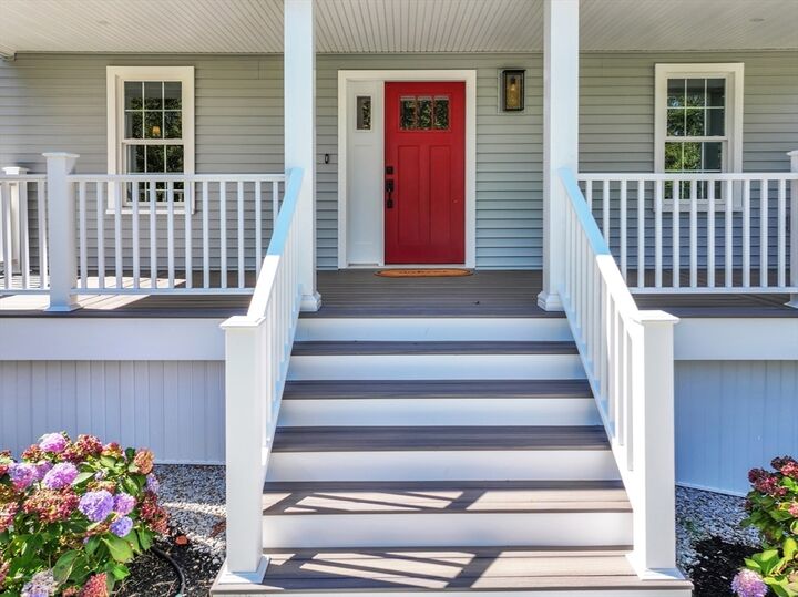 Property Photo:  128 Old Southbridge Rd  MA 01571 