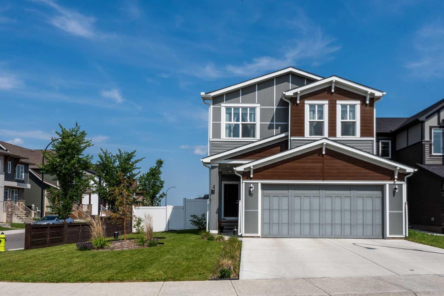 Property Photo: 10 Seton Parade SE AB T3M 3B6
