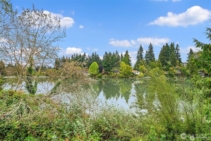 Property Photo: 19428 N Aurora Avenue 236 WA 98133