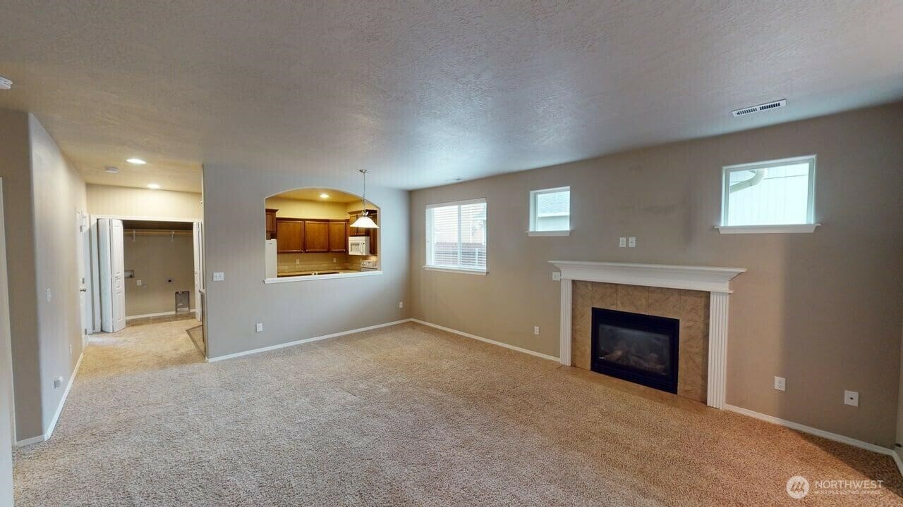 Property Photo:  1122 SW Carver Street  WA 99324 