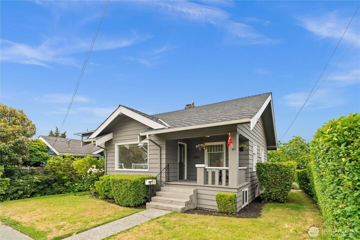 Property Photo:  6903  Fauntleroy Way SW  WA 98136 