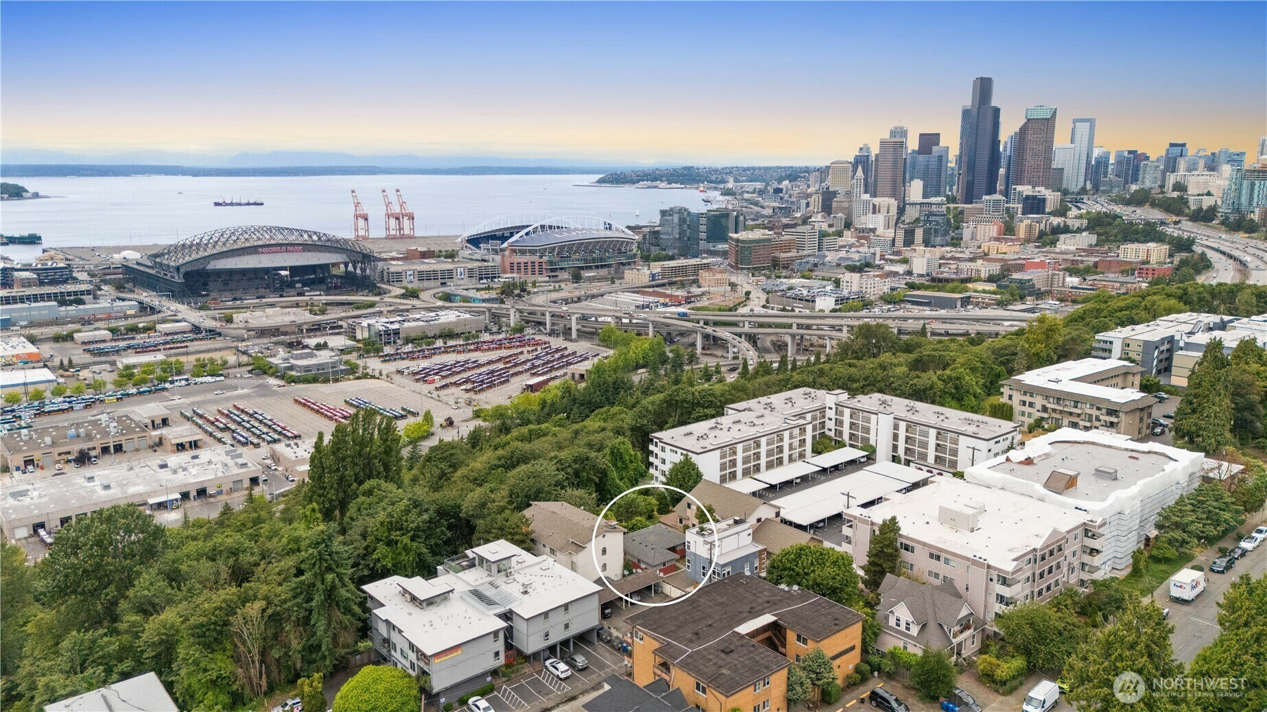 1600  11th Avenue S  Seattle WA 98134 photo