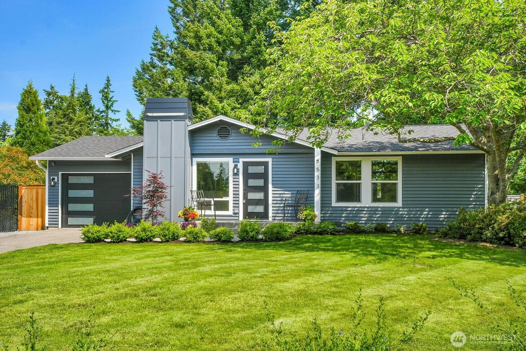 Property Photo: 5533 149th Place SW WA 98026